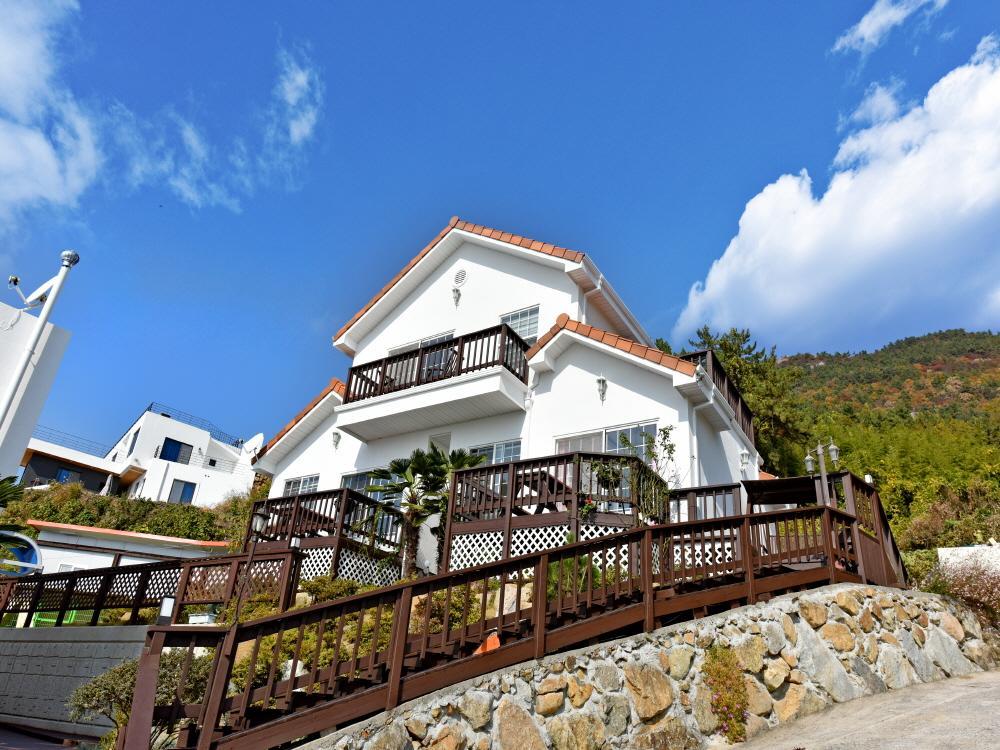 Namhae Bluemare Pension Extérieur photo